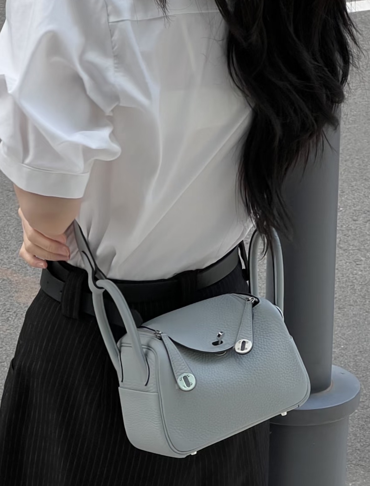 Mini Lindy 木偶灰銀扣